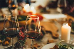 Table de Noël - istockphoto_Crédits :Xsandra