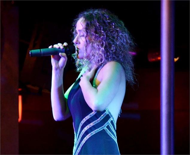 Café-concert : Marina Lozano_Annecy - Les Amis du Vieux Seynod