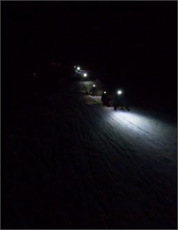 Descente en luge nocturne_Riddes