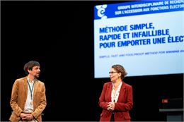 Extrait image spectacle L’art d’avoir toujours raison - Compagnie Cassandre