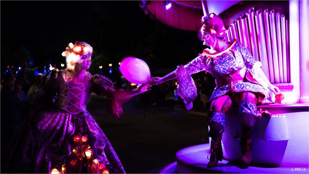 Bourk en Fêtes - Fête des Lumières_Bourg-en-Bresse - © GIOSTRA