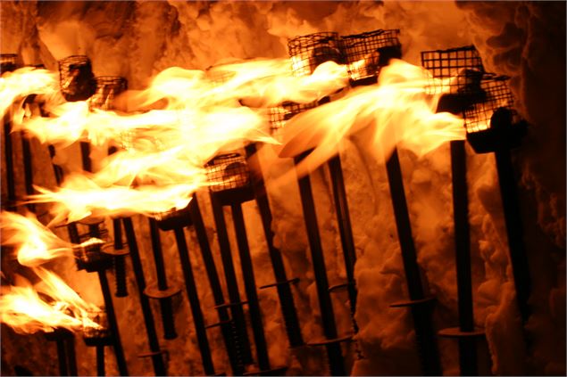 Descente flambeaux ESI