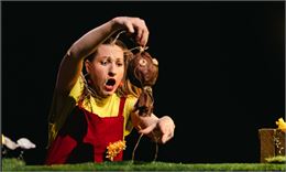 Spectacle pour les tout-petits : "Germaine, petite graine"_Poisy - Bibliothèque Municipale Le Forum