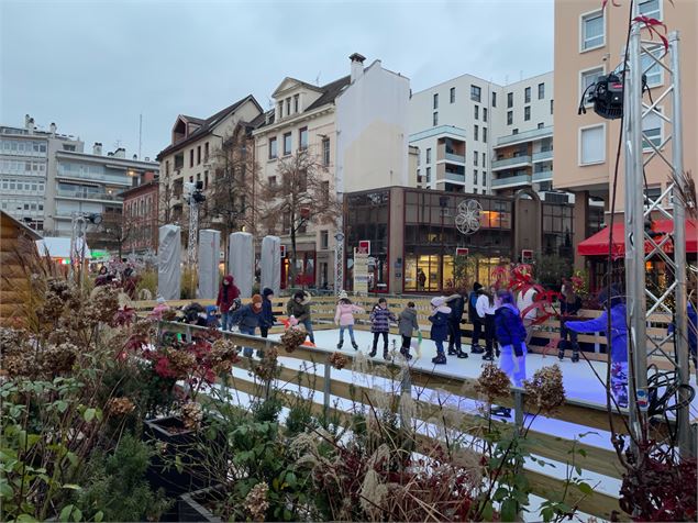 Bonjour l'Hiver - La patinoire