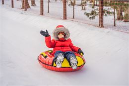 Luge Tubing Kids - Canva