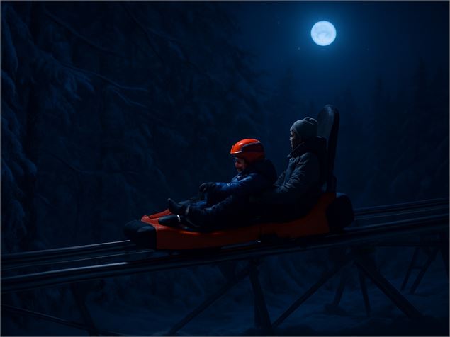 Luge sur Rail en nocturne_Les Carroz-d'Arâches