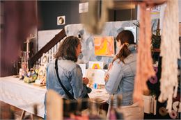 La Magie de l'hiver au Faubourg Montmélian - Clara Ferrand