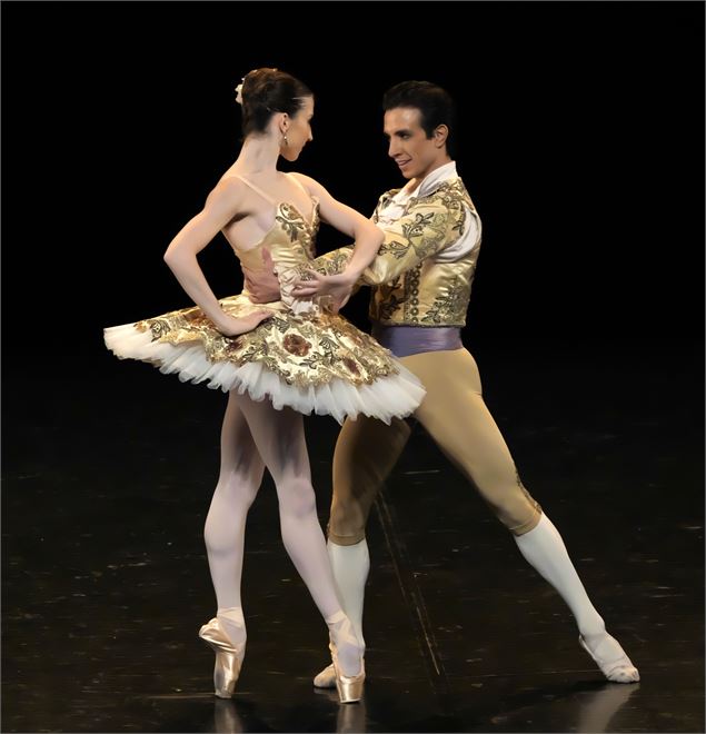 Soirée Rudolf Noureev par les danseurs du Ballet de l'Opéra de Paris_Divonne-les-Bains - Isabelle Au