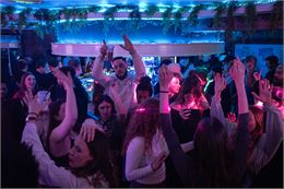 Soirée années 2000_Méribel - Downtown bar