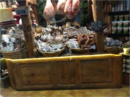 Espace produits locaux superette - Vival