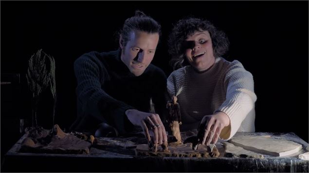 Spectacle « Nanoulak » de la compagnie Infini Dehors_Chambéry - Galerie Eurêka