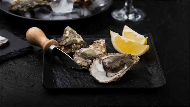 Dégustation d'huîtres en faveur du Téléthon_Bonneville