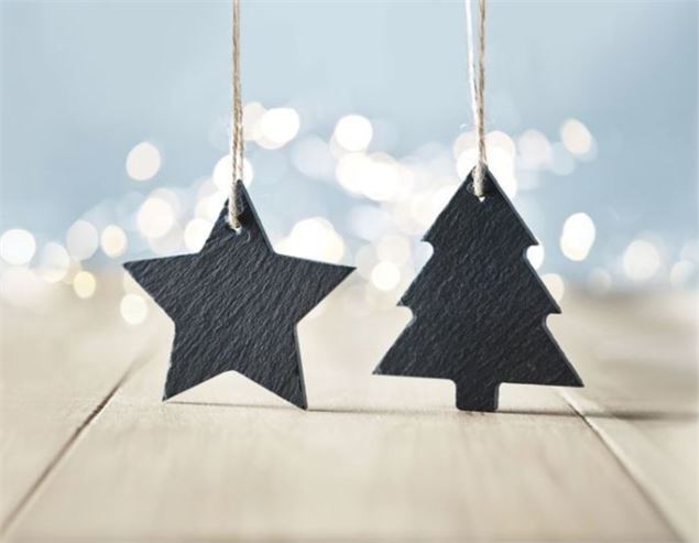 Atelier décoration de suspension de fête en ardoise_Les Gets - pulse activity