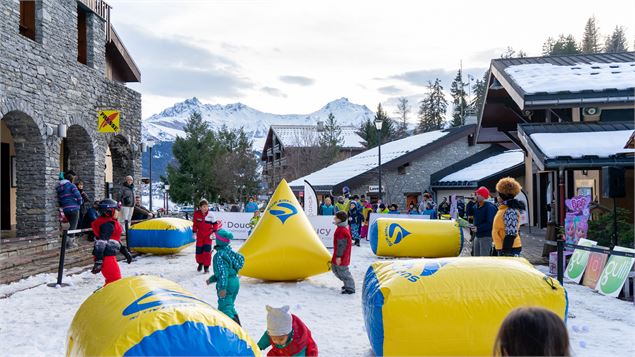 Bataille de boules de neige géante