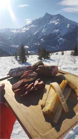 Sortie raquette apéro | Bureau des Guides x ESF_La Rosière - Montvalezan