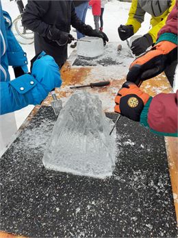 Atelier familial - Initiation à la sculpture sur glace