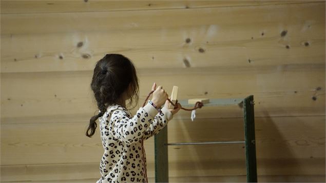 Atelier jeux en bois traditionnels et draisiennes_Thollon-les-Mémises - Cindy Parisse