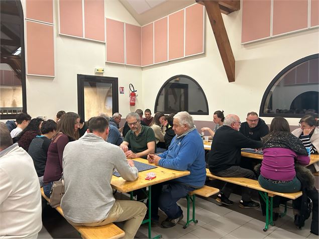 Concours de belote / repas - APE Cessens St Germain