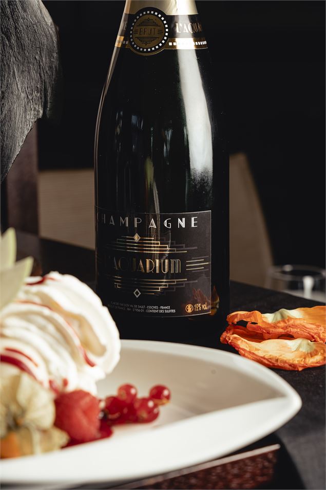 Nouvel An à la Brasserie l'Aquarium - @goldenreseau