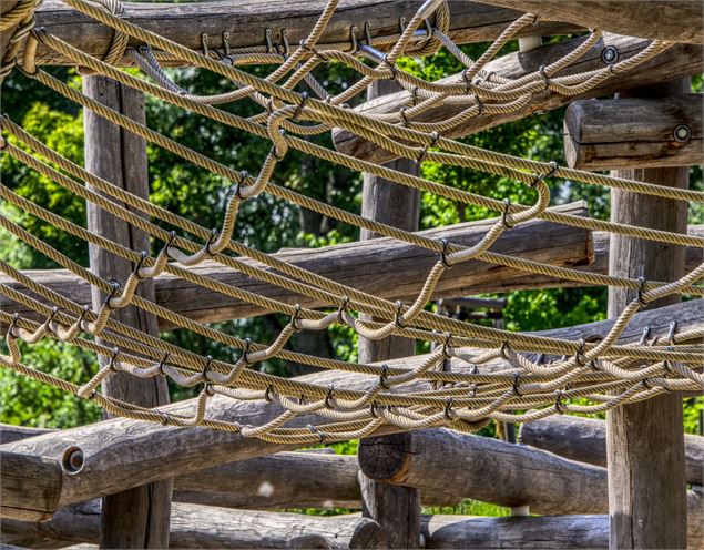 jeux en bois et filets - Pixabay