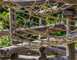 jeux en bois et filets - Pixabay