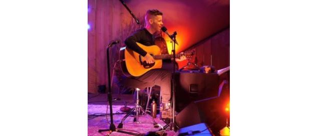 Trevor King - Local Bar_Praz-sur-Arly