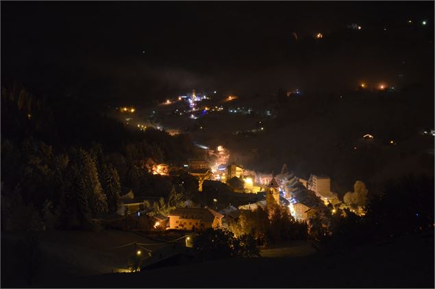 Visite guidée : Flumet aux lanternes_Flumet - Fondation Facim