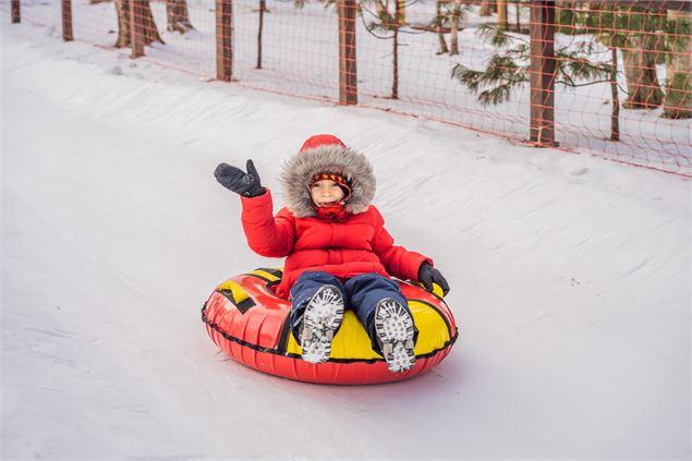 Luge Tubing Kids - Canva