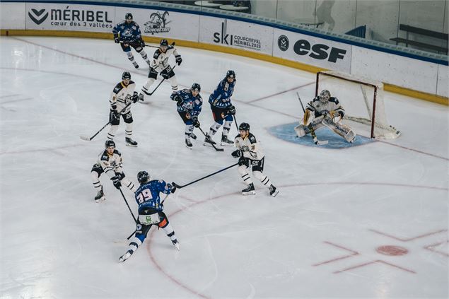 Match de championnat de Hockey sur glace HCMP - Valenciennes_Les Allues