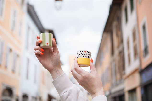 café peinture porcelaine - Clara Ferrand