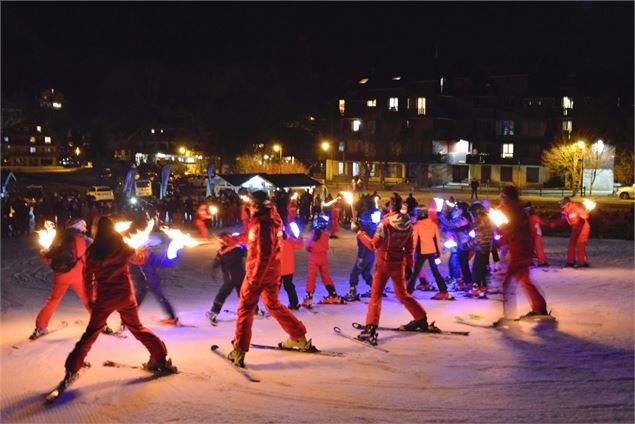 Photo descente aux flambeaux Abondance - OT PEVA