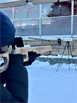 Animation carabines laser par l'ESF_Courchevel - Courchevel Tourisme