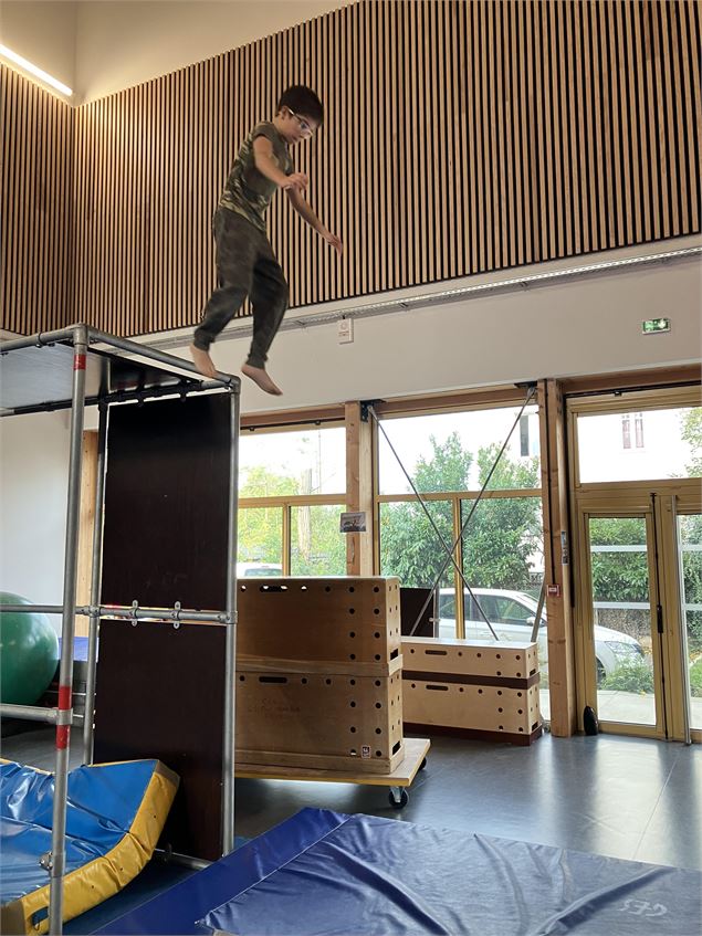 Stage parkour 10-15 ans printemps_Bourg-en-Bresse - etac