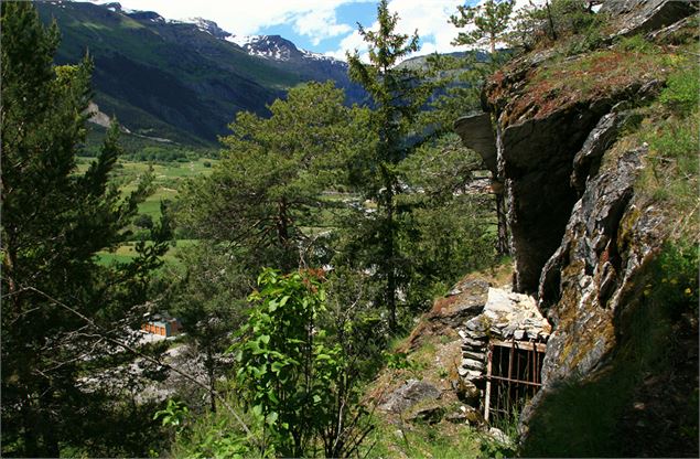 Visite de la grotte des Balmes à Val Cenis-Sollières - Jean-François Durand