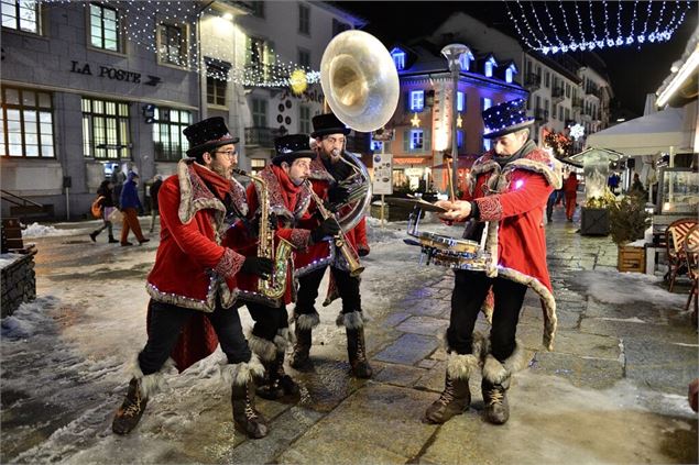 Nocturne au marché de Noël !_Courchevel - Christophe Boillon