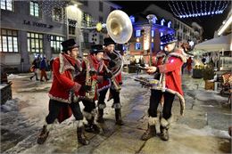Nocturne au marché de Noël !_Courchevel - Christophe Boillon