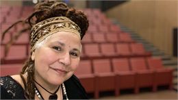 photo - ©Caroline Castelli