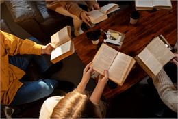 L'apéro des Nouveautés_Douvaine - Freepik