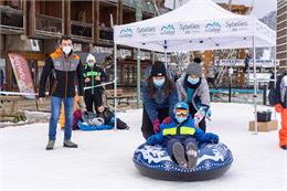 Curling Humain - Corbier Tourisme