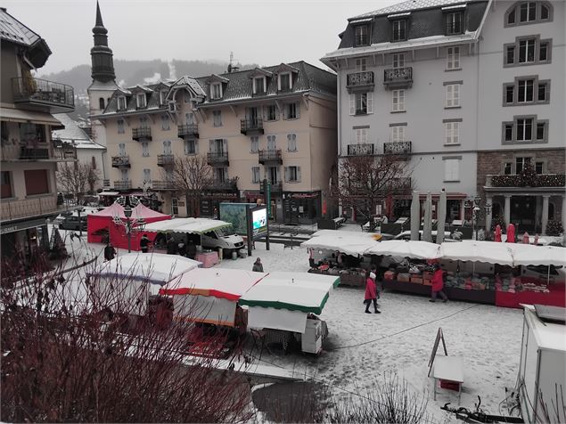 Marché de producteurs et artisans locaux_Saint-Gervais-les-Bains