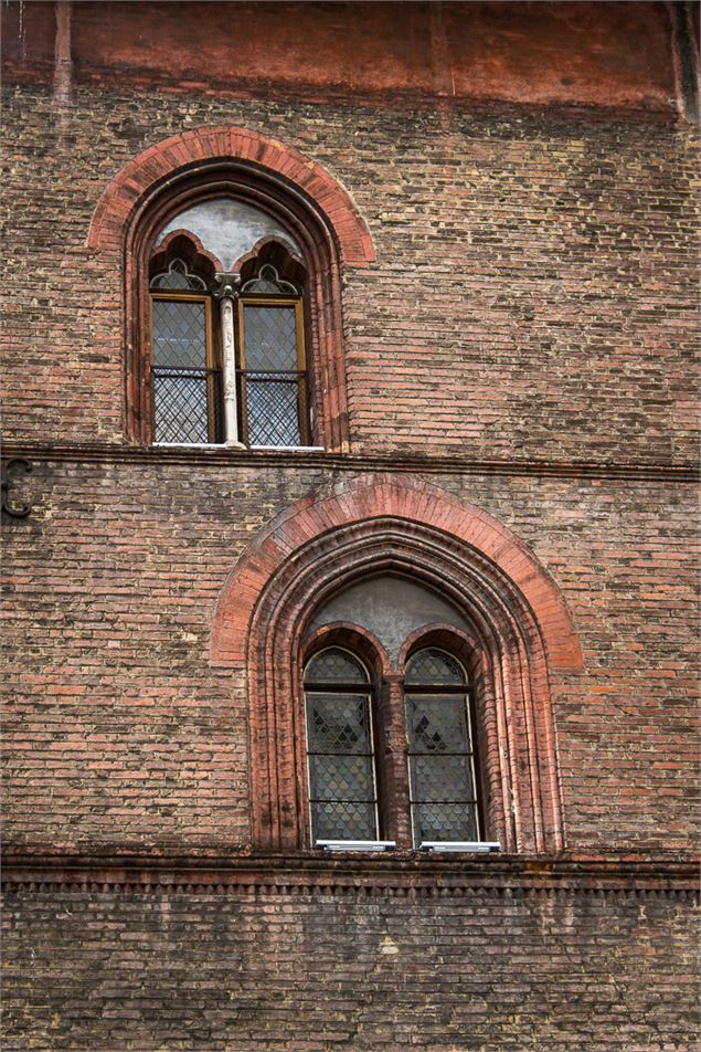 Conférence du jeudi : portes et fenêtres à Conflans : tendances stylistiques et témoins temporels_Al