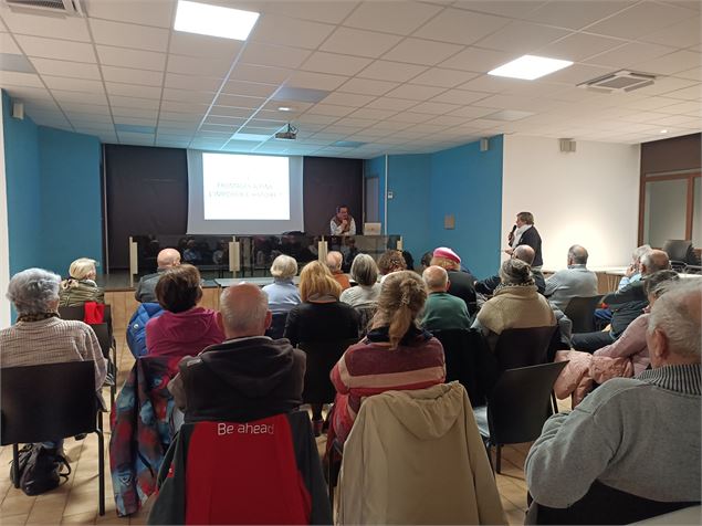 Conférence du jeudi : sensibilité, sentiments, attitudes et jugements en patois_Albertville