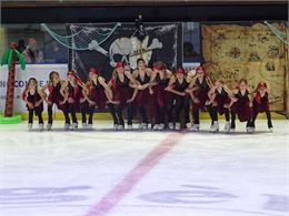 Spectacle de patinage du club de Megève : Les Pirates et le Trésor des Fonds Marins_Megève - patinag
