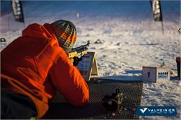 tir à la carabine laser - Istock