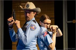 "The Loop"  du théâtre désopilant proposé par Robin GOUPIL - B. Buchemann-Cotterot