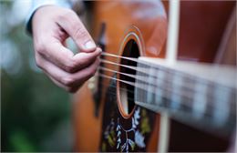 Festival En Grangeons la musique : ouverture de saison_Montagnieu - Unsplash