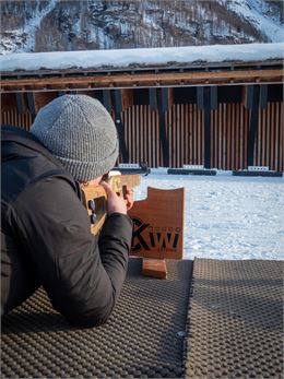 Une personne au tir laser couché - B.Filliol - OTHMV