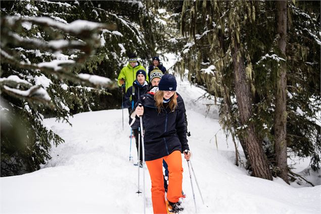 Initiation à la marche en raquettes avec Bistou Montagne_Peisey-Vallandry