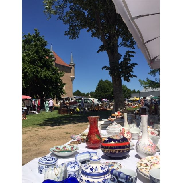 Vide-grenier de l'Union Musicale - ©bibliotheque Attignat