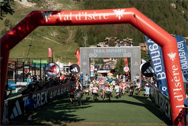 Départ du Trail Enfants - Val d'Isère Tourisme